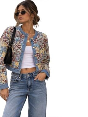 🌸VICI Women’s Painted Petal Floral Denim Fall Jacket W/ Gold Accent Buttons | M